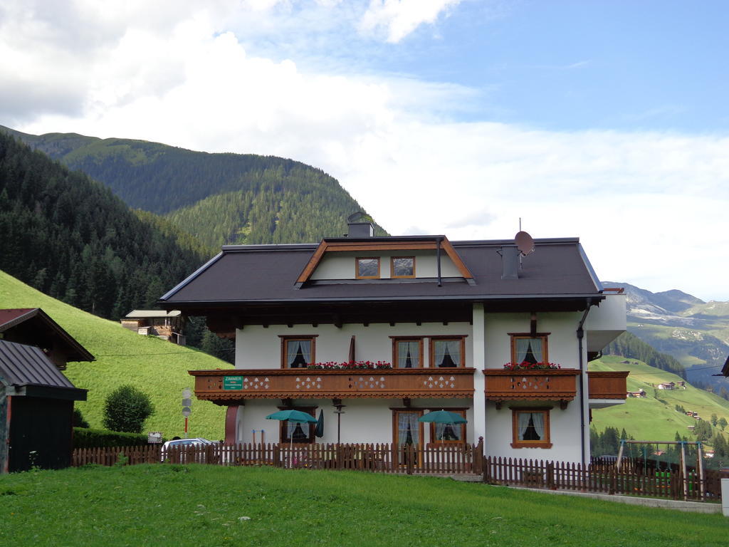 Apartamento Haus Edring Tux Exterior foto