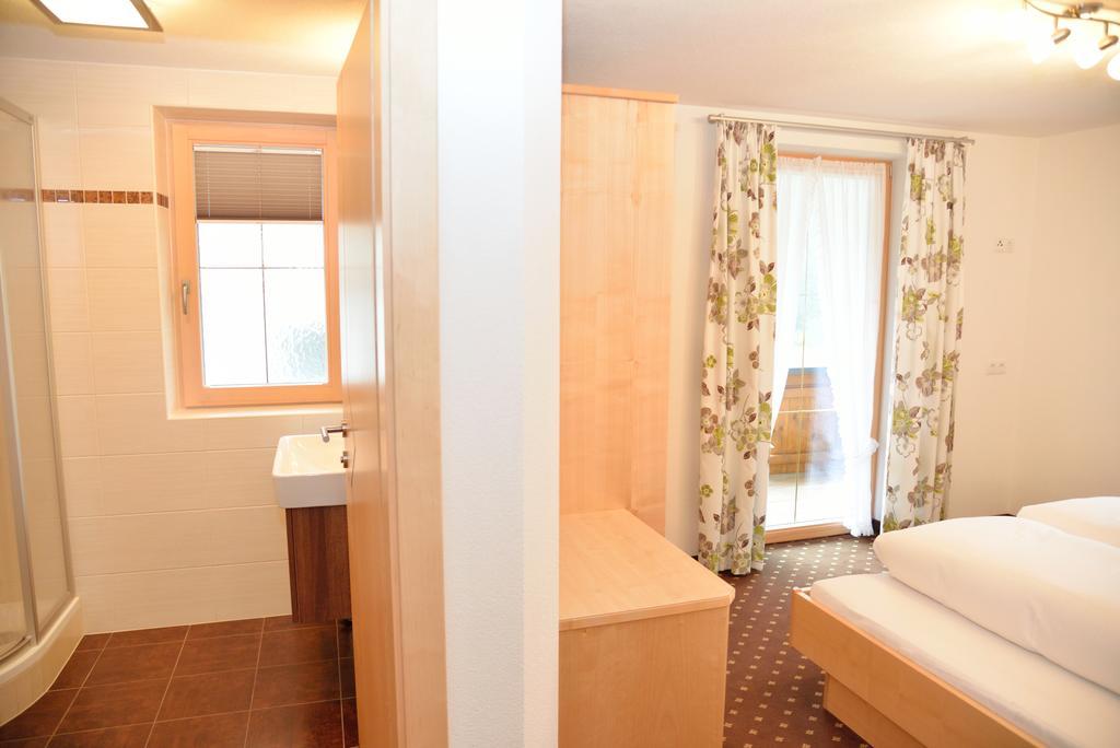 Apartamento Haus Edring Tux Habitación foto