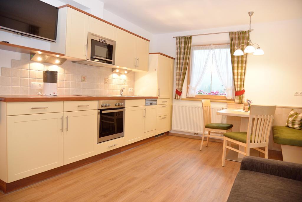Apartamento Haus Edring Tux Habitación foto